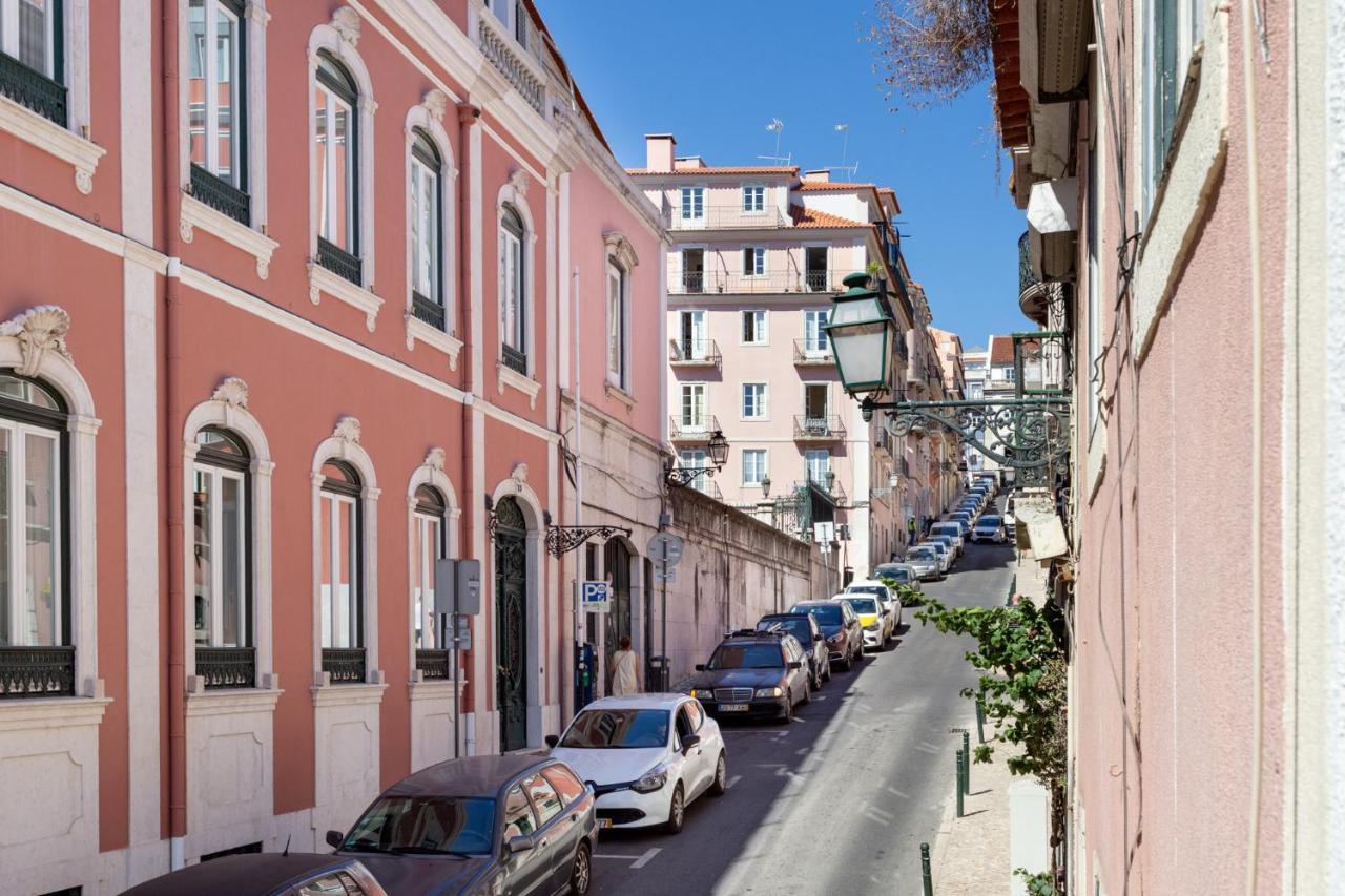 Joivy Principe Real 2Br Apt With Terrace Nearby Botanical Garden Of Lisabona Exterior foto